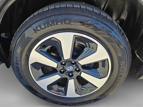 Used 2018 Subaru Forester 2.5i Premium image 23