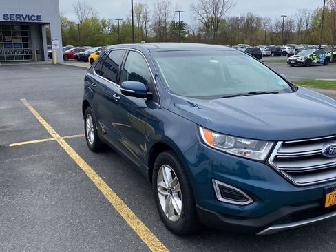 Used 2016 Ford Edge SEL w/ Equipment Group 201A AWD/4WD image 2