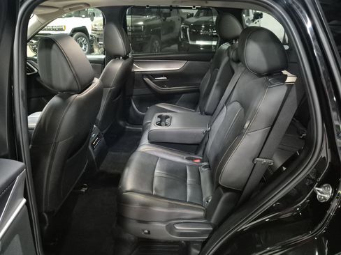 Used 2025 MAZDA CX-90 3.3 Turbo w/ Preferred Package AWD/4WD image 25
