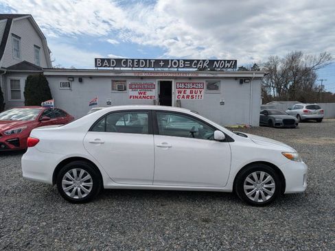 Used 2013 Toyota Corolla LE image 5