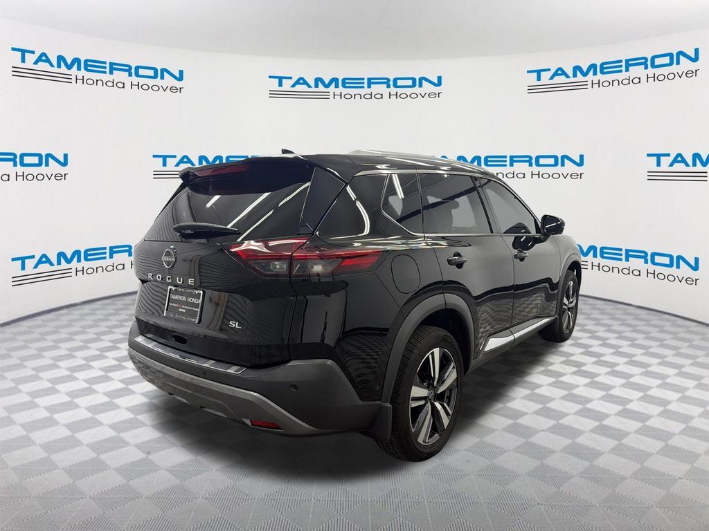 Used 2023 Nissan Rogue SL w/ SL Premium Package FWD image 5