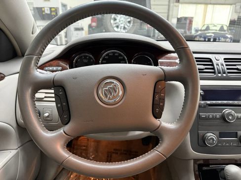 Used 2011 Buick Lucerne CX FWD image 22