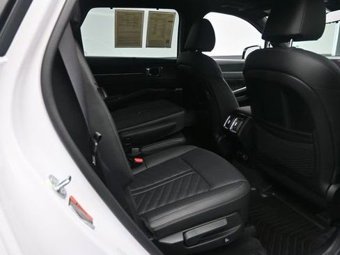 Used 2025 Kia Sorento SX Prestige AWD/4WD image 26