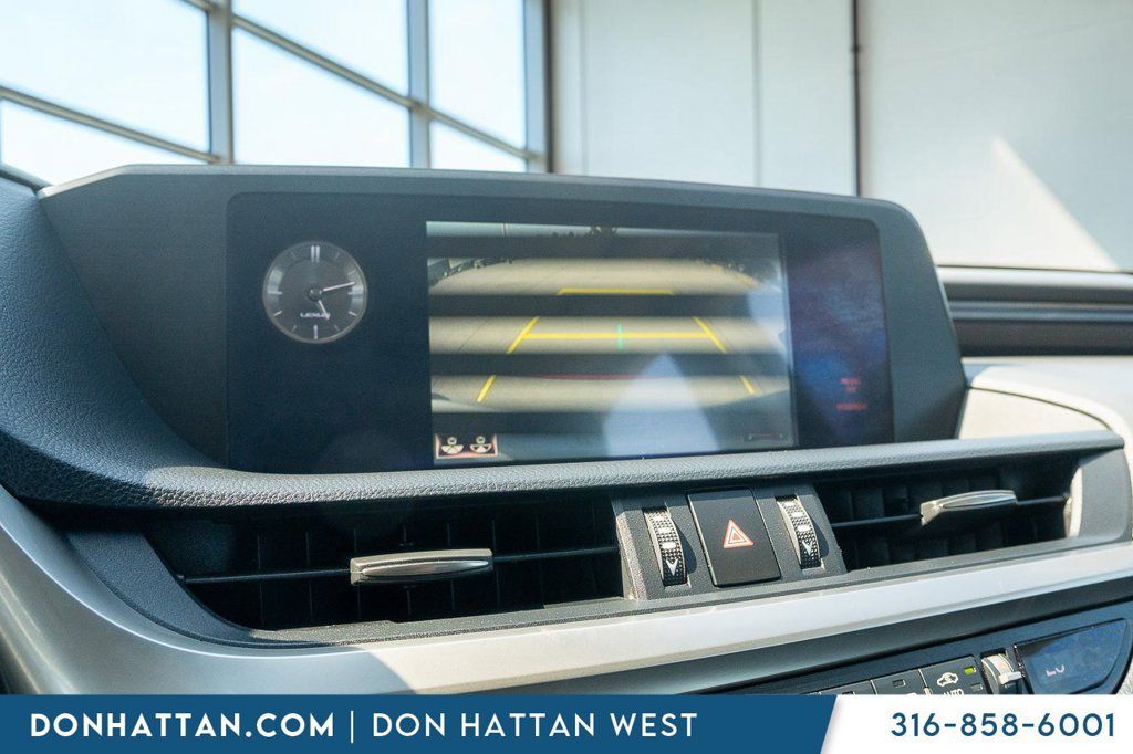 Used 2019 Lexus ES 350 w/ Premium Package FWD image 8