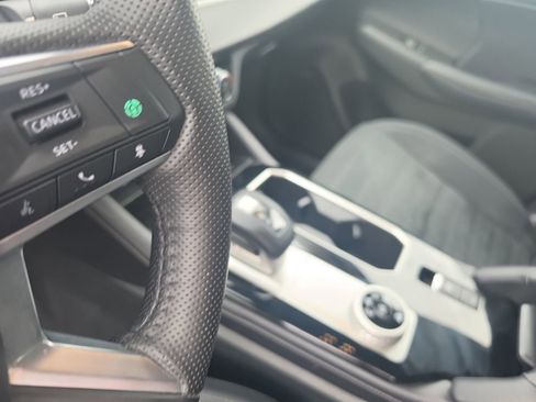 Used 2025 Mitsubishi Outlander AWD image 22