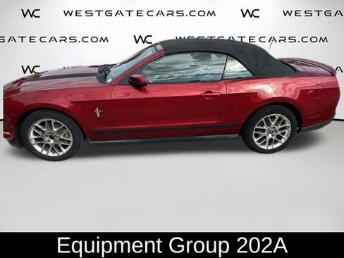 Used 2012 Ford Mustang Premium image 4