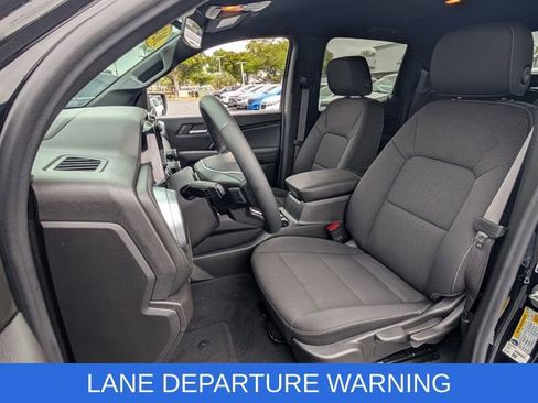 Used 2024 Chevrolet Colorado LT image 6