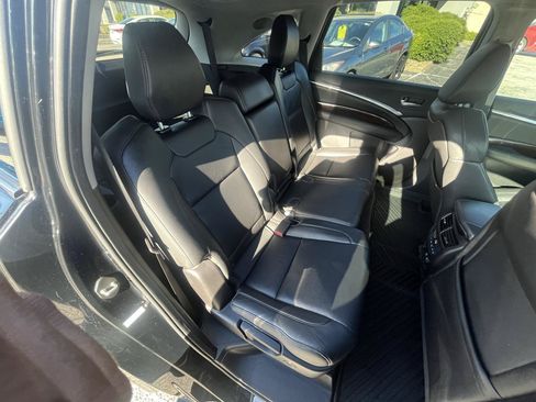 Used 2017 Acura MDX w/ Technology Package AWD/4WD image 58