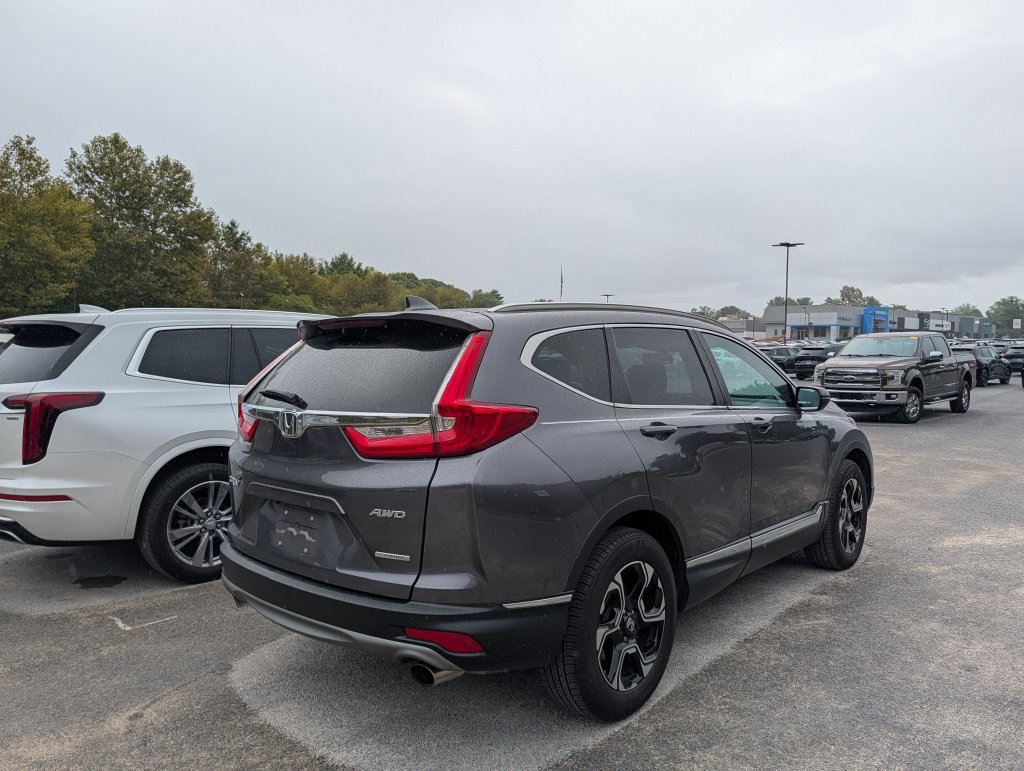 Used 2018 Honda CR-V Touring image 6