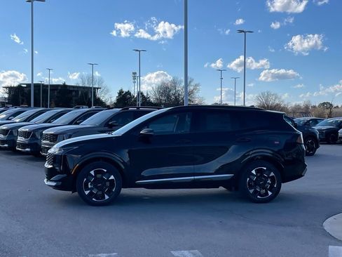 New 2026 Kia Sportage SX AWD/4WD image 4