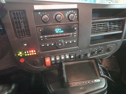 Used 2014 Chevrolet Express 3500 w/ Shuttle Bus Package image 15