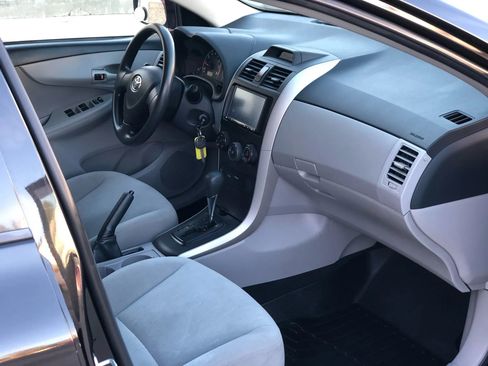 Used 2013 Toyota Corolla L image 17