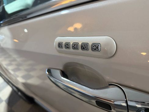 Used 2014 Lincoln MKX Sport Utility 4D w/ Equipment Group 102A image 24