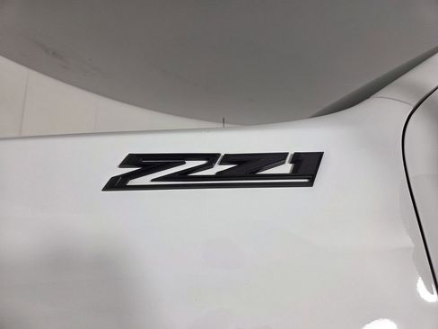 Used 2025 Chevrolet Silverado 2500 LT w/ Trail Boss Package image 11