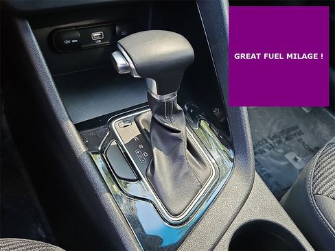 Certified 2022 Kia Niro LXS image 15