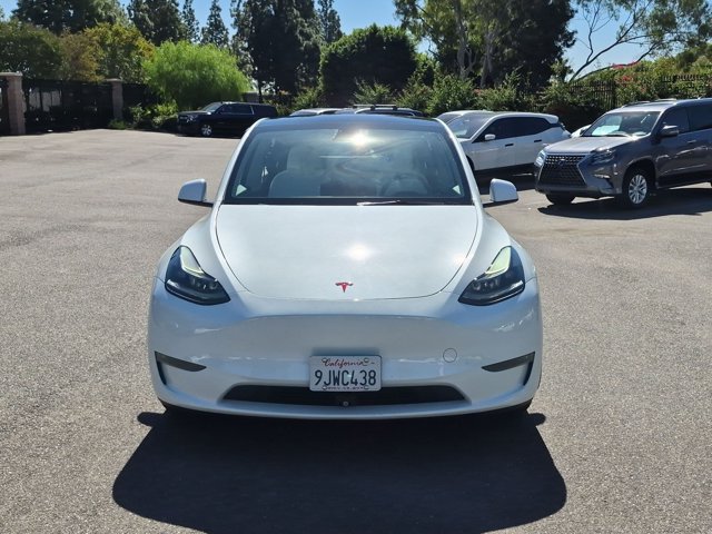 Used 2023 Tesla Model Y Performance AWD/4WD image 2