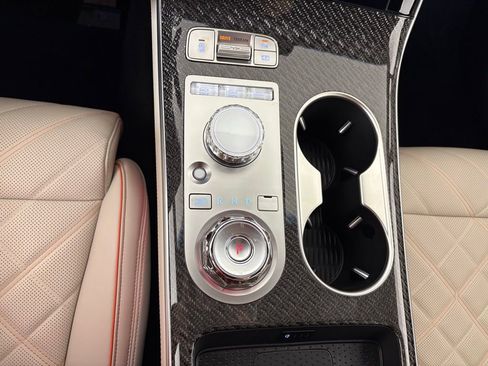 New 2026 Genesis GV70 3.5T Sport Prestige AWD/4WD image 37