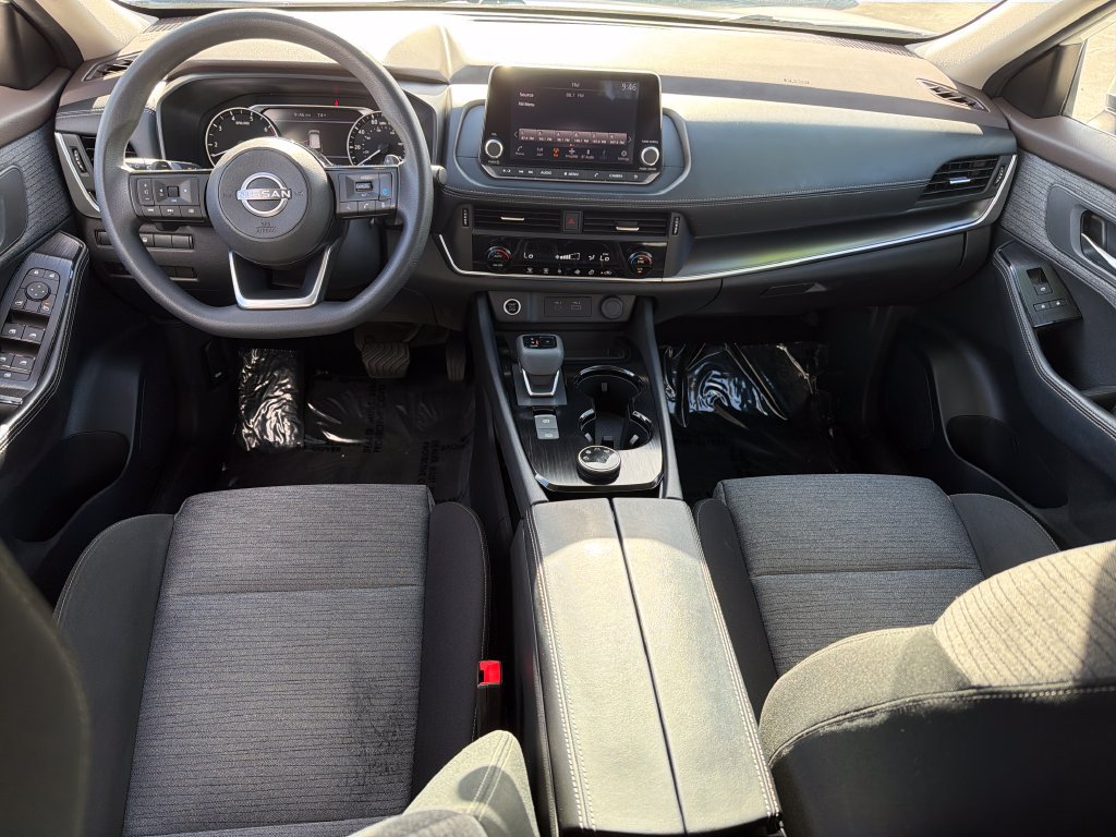 Used 2023 Nissan Rogue SV AWD/4WD image 14