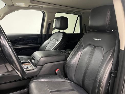 Used 2018 Ford Expedition Max Platinum AWD/4WD image 24