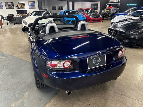 Used 2008 MAZDA MX-5 Miata Sport image 10