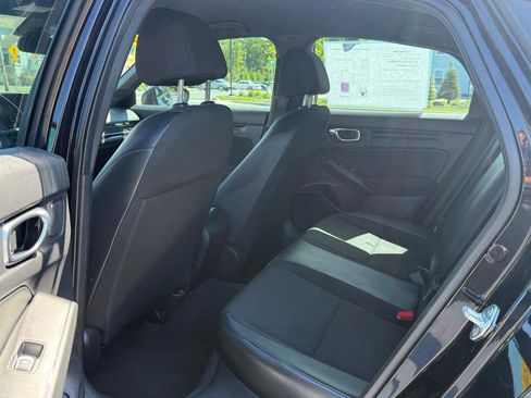 Used 2022 Honda Civic Sport image 11