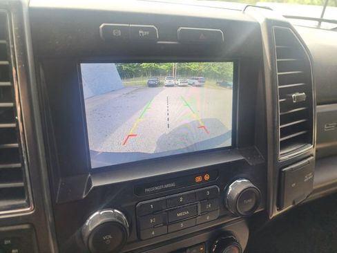 Used 2022 Ford F250 XLT w/ XLT Value Package AWD/4WD image 14