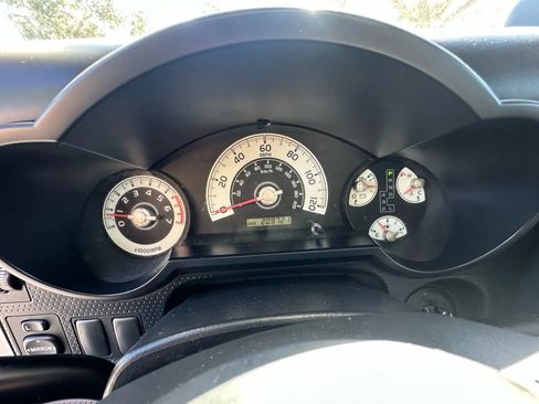 Used 2007 Toyota FJ Cruiser 4WD image 17