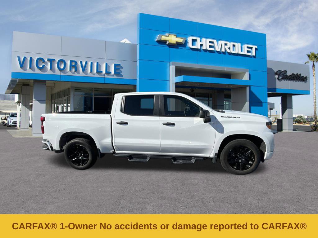 Used 2023 Chevrolet Silverado 1500 Custom w/ LPO, Dark Essentials Package RWD image 4