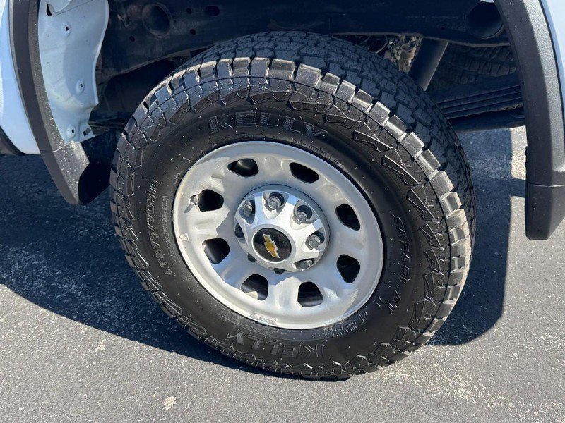 Used 2024 Chevrolet Silverado 2500 W/T w/ WT Convenience Package AWD/4WD image 7