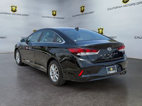 Used 2019 Hyundai Sonata SE w/ Cargo Package FWD image 3