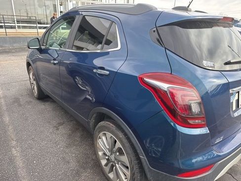 Used 2020 Buick Encore Preferred image 7