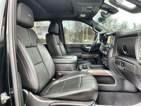 Used 2020 Chevrolet Silverado 2500 High Country w/ Technology Package image 28