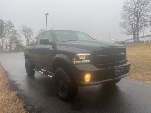Used 2018 RAM 1500 Express w/ Black Ram 1500 Express Group image 3