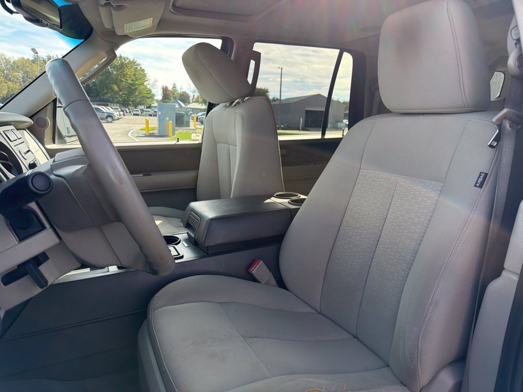 Used 2013 Ford Expedition EL XLT AWD/4WD image 13