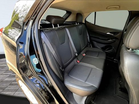Used 2025 Buick Encore GX Preferred FWD image 25