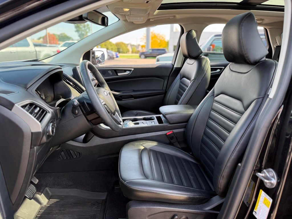 Used 2024 Ford Edge SEL w/ Convenience Package AWD/4WD image 13
