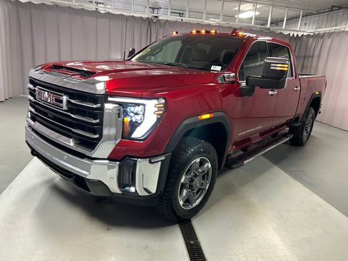 New 2026 GMC Sierra 2500 SLT w/ SLT Premium Package AWD/4WD image 3