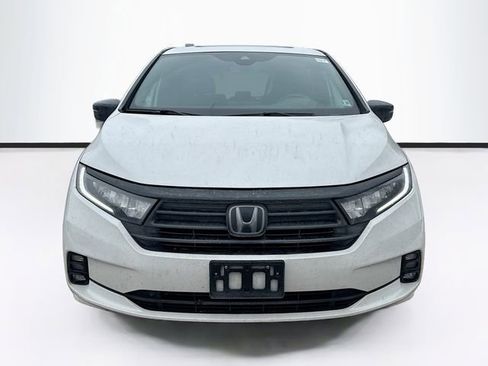 Certified 2023 Honda Odyssey Sport image 2