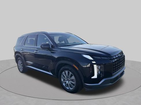 Used 2025 Hyundai Palisade SEL FWD image 12