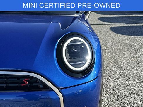 Certified 2025 MINI Cooper S FWD image 9