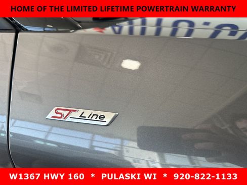 Used 2024 Ford Explorer ST-Line w/ Class IV Trailer Tow Package AWD/4WD image 4