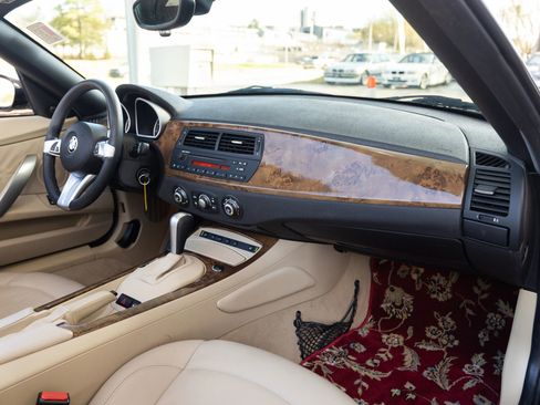Used 2008 BMW Z4 3.0i image 23