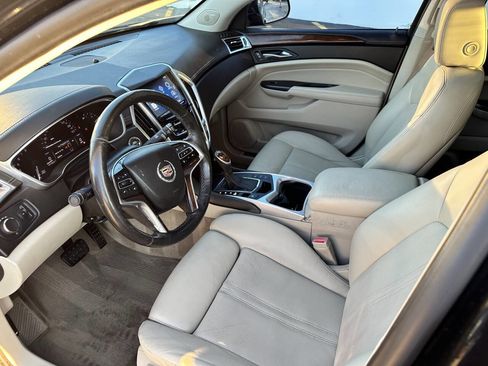 Used 2013 Cadillac SRX Luxury w/ Driver Awareness Package image 14
