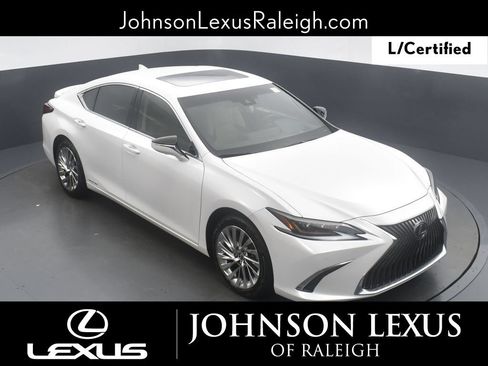 Used 2021 Lexus ES 300h Ultra Luxury w/ Accessory Package 2 FWD image 22