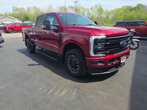 New 2025 Ford F250 Platinum AWD/4WD image 5