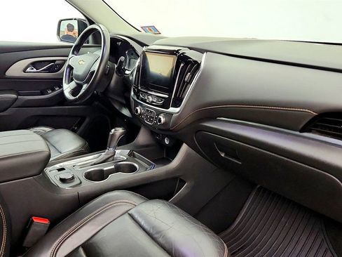 Used 2020 Chevrolet Traverse LT AWD/4WD image 24