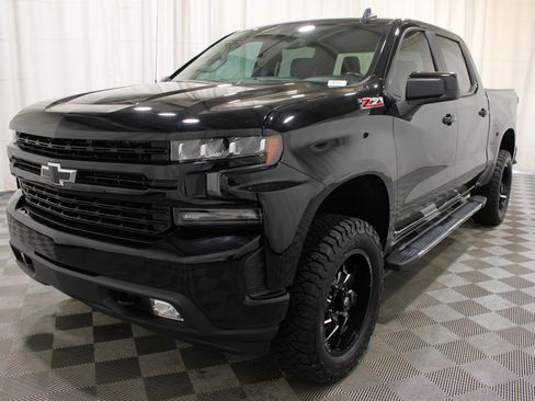 Used 2022 Chevrolet Silverado 1500 RST AWD/4WD image 32