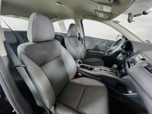 Used 2022 Honda HR-V LX image 27