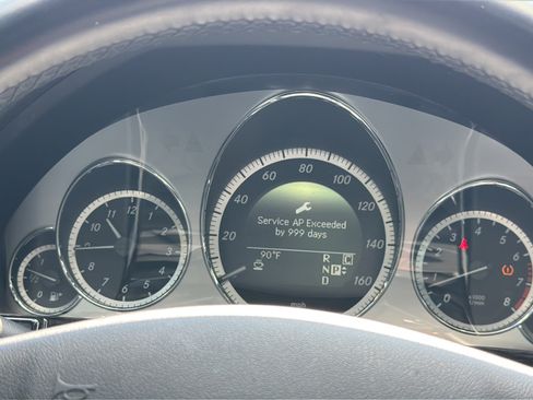Used 2010 Mercedes-Benz E 350 Sedan image 14