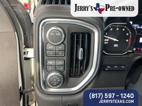 Used 2021 GMC Sierra 1500 AT4 w/ AT4 Value Package AWD/4WD image 14